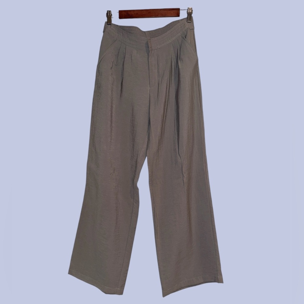 august silk COLOR IRIS TAUPE
SIZE‎ 6